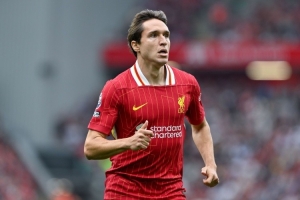 红军英超连续进球场次达40场，历史第二；枪手以55场纪录在握。