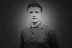 皇马官方：传奇门将阿拉基斯塔因逝世，向其亲友致以诚挚慰问