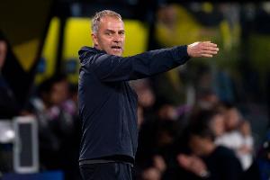 弗里克：欣喜于亚马尔伤愈复出即建功，巴萨需全力守护榜首宝座。