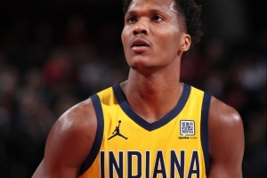 美记：步行者与马瑟林尚未就长期提前续约展开实质性谈判。