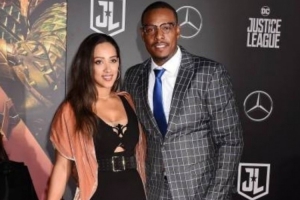 皮尔斯：与前妻的交流仅限于孩子及重要事务，别无其他。