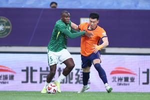 记者消息，冯伯元将不会随海牛队出征梅州，而是代表南京队出战苏超联赛。