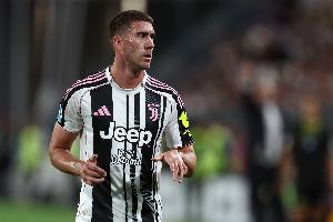 记者消息人士透露，弗拉霍维奇预计将在冬季转会窗口期间离开球队，切尔西、曼联以及AC米兰均被视为他可能的下一站目的地。