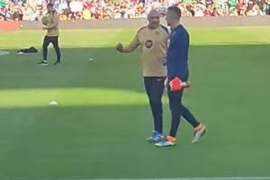 身兼二职！每体：巴萨门将教练拉蒙兼任定位球教练，本赛季功劳大