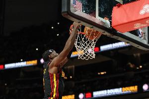 再度携手！比克斯塔夫盛赞勒韦尔：能力全面，无所不能，且从不退缩。