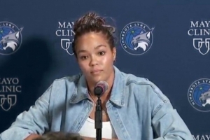 科利尔批评WNBA管理层：我们拥有顶尖联赛，却遭遇最糟糕的领导。