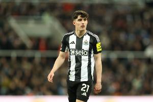 据记者报道，利夫拉门托的伤情预计缺阵6到8周，这已被视为乐观情况，因伤势初期的评估曾一度认为他将赛季报销。