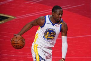 21届新秀前10顺位完成新约，库明加成为最后签约的球员，状元与探花均获得5年2.69万的合同。