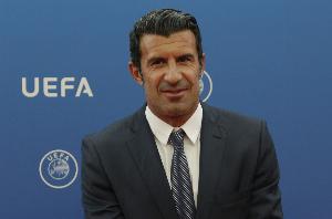 菲戈：巴萨战巴黎堪称欧冠决赛预演，亚马尔与门德斯的对决堪称世界级较量。