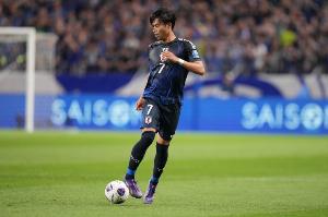 日本媒体公布未入选本期国家队的球员名单，三笘薰、守田英正、菅原由势等人榜上有名。