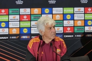 加斯佩里尼：罚点球的都是点球主罚者，估计你们也不信一个点球能罚丢3次。