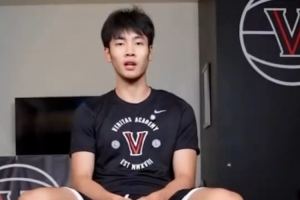 3份NCAA一级联赛录取通知书到手！张博源全英文采访：不止想当投手，目标更多offer