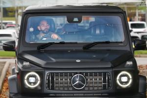 库纳周薪18万镑，大G挡风玻璃开裂，换车理由有了。