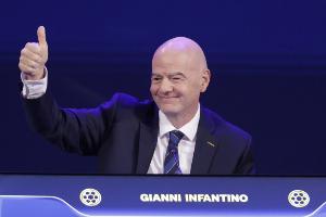 FIFA对世界杯二手票交易征收15%手续费，卖家与买家均需承担。