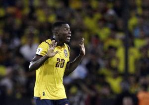 厄瓜多尔队主教练透露，凯塞多或将因伤无缘国家队大名单，而因卡皮耶的参赛前景也同样不容乐观。