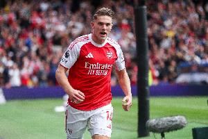 约克雷斯3场10球，态度积极顽强，BBC：他将迎来更好的状态。