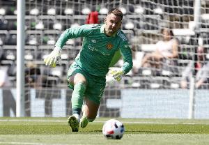 汤姆-希顿盛赞拉姆斯基本功扎实，并称其性格冷静坚强。