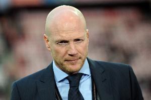 萨默尔指出，德国足坛部分身居高位者只会空谈。