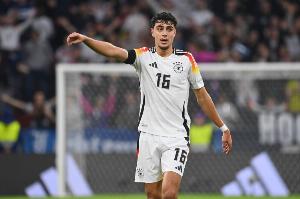 帕夫洛维奇点评世预赛对阵卢森堡：当前我们必须全力以赴。