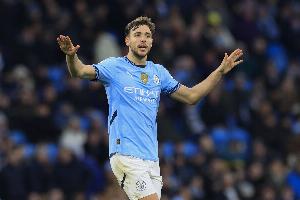 《曼晚》指出，尼科需要得到理解与支持，想要取代罗德里的位置难度极高。