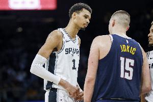 TA对联盟各队中锋位置深度排名：掘金马刺居前二 绿军垫底