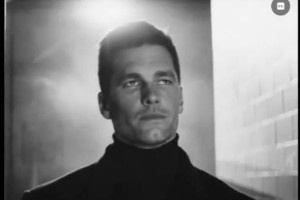 营销新高度！詹姆斯“联想退役”成商业范本，NFL巨星布雷迪也曾如法炮制。