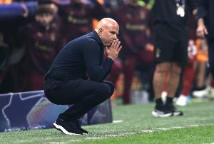 尽管利物浦近期状态不佳，但沃尔科特指出，他们仅落后阿森纳一分，且球队在圣诞期间有望迎来状态的提升与成型。