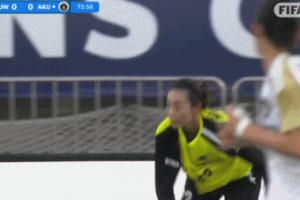 武汉女足1-0绝杀奥克兰联，成功晋级女足冠军杯第二轮，将对阵非洲冠军。