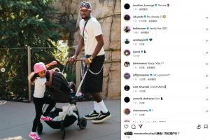 合同敲定，社媒回归！库明加上线Instagram，分享休赛期高光动态集锦。