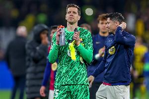 什琴斯尼：巴黎的发挥优于我们，对阵塞维利亚时未能展现最佳状态。