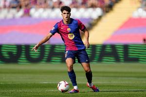 库巴西：目前与姐姐同住，正在学习简单的烹饪，同时也觉得巴塞罗那的交通状况非常糟糕。