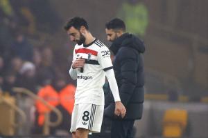 记者透露，B费与阿莫林关系融洽，相处甚欢，他在球队团结方面起到了积极的促进作用。