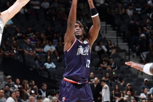 奥拉迪波：我从未因33岁而设限，过往经历于我而言是垫脚石而非绊脚石。