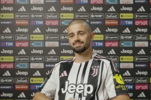 据《都灵体育报》报道，尤文图斯新援热格罗瓦在科索沃国家队期间同样担任替补，其身体状态尚未完全恢复。