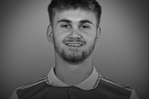 前阿森纳青训球员维加不幸身亡涉事围墙已被拆除，邮报报道称。