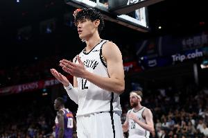 媒体人解读：NBA亦存人情世故，布朗尼加盟湖人便是例证，资深教练总能洞察其中的信号。