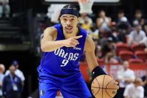 12助攻！瑞安-内姆哈德：进攻空间充裕，向球队证明自我能力意义重大