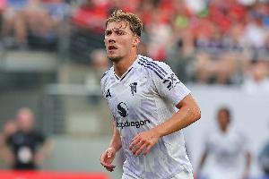 好友：霍伊伦加盟曼联时或许尚显稚嫩，但其一家对曼联从未心怀芥蒂。