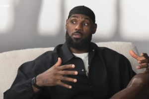 詹姆斯：志在成为历史最佳，但明白需脚踏实地，并享受奋斗的过程。