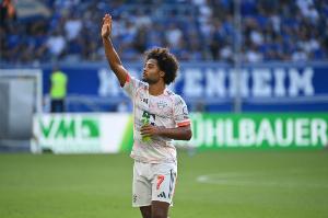 合同将在明年夏天到期，记者消息称，格纳布里为能继续留队拜仁，已同意接受降薪。