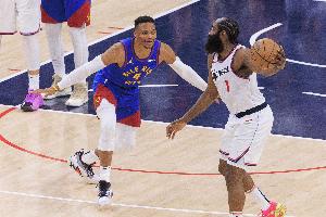 替补、底薪、季后赛希望渺茫！结局早已注定，威少为何仍选择加盟国王？