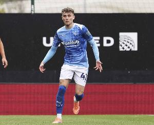 《泰晤士报》消息，利物浦前中场球员博比-克拉克将在一月份转会至凯尔特人。