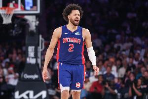 4投3中！康宁汉姆：我持续苦练三分，每日打磨技术，希望将这份坚持延续下去。