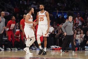 迈克-布朗谈布伦森与布里奇斯：常规赛场均出战时间预计在34分钟上下。