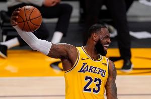 皮尔斯断言这绝对是詹姆斯的最后一季，并表示每一次未能夺冠都让他备受煎熬。