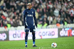 蜜月期结束！土媒称费内巴切欲出售塔利斯卡，500万年薪已成球队负担