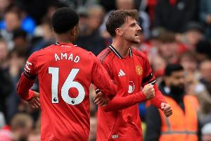 斯洛特谈芒特：他或踢10号位 本场比赛曼联阵型似532