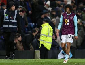 邮报：英足总已就伯恩利中场汉尼拔被指控向球迷吐口水一事展开调查。