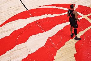 告别乌杰里！锋线天赋屯到溢出猛龙真要硬等下一个“小卡”？