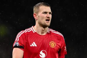 客战利物浦，德里赫特：这是我加盟曼联后最出色的胜利。